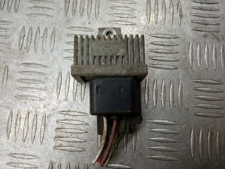 реле накала свечей Renault Trafic 2 поколение 2003, 1.9 л., F9Q 762, дизель, МКПП, микроавтобус, 7700115078