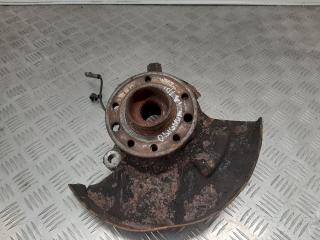 ступица передняя левая Opel Signum C 2005