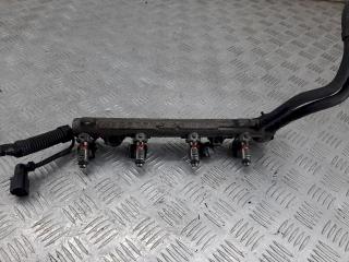 топливная рампа Volkswagen Golf 4 поколение 1998, 1.4 л., i, 036133319B