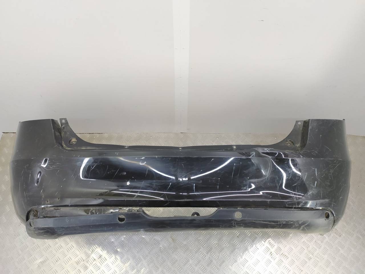 бампер задний Lada Vesta 1 поколение 2021, - - фото №1