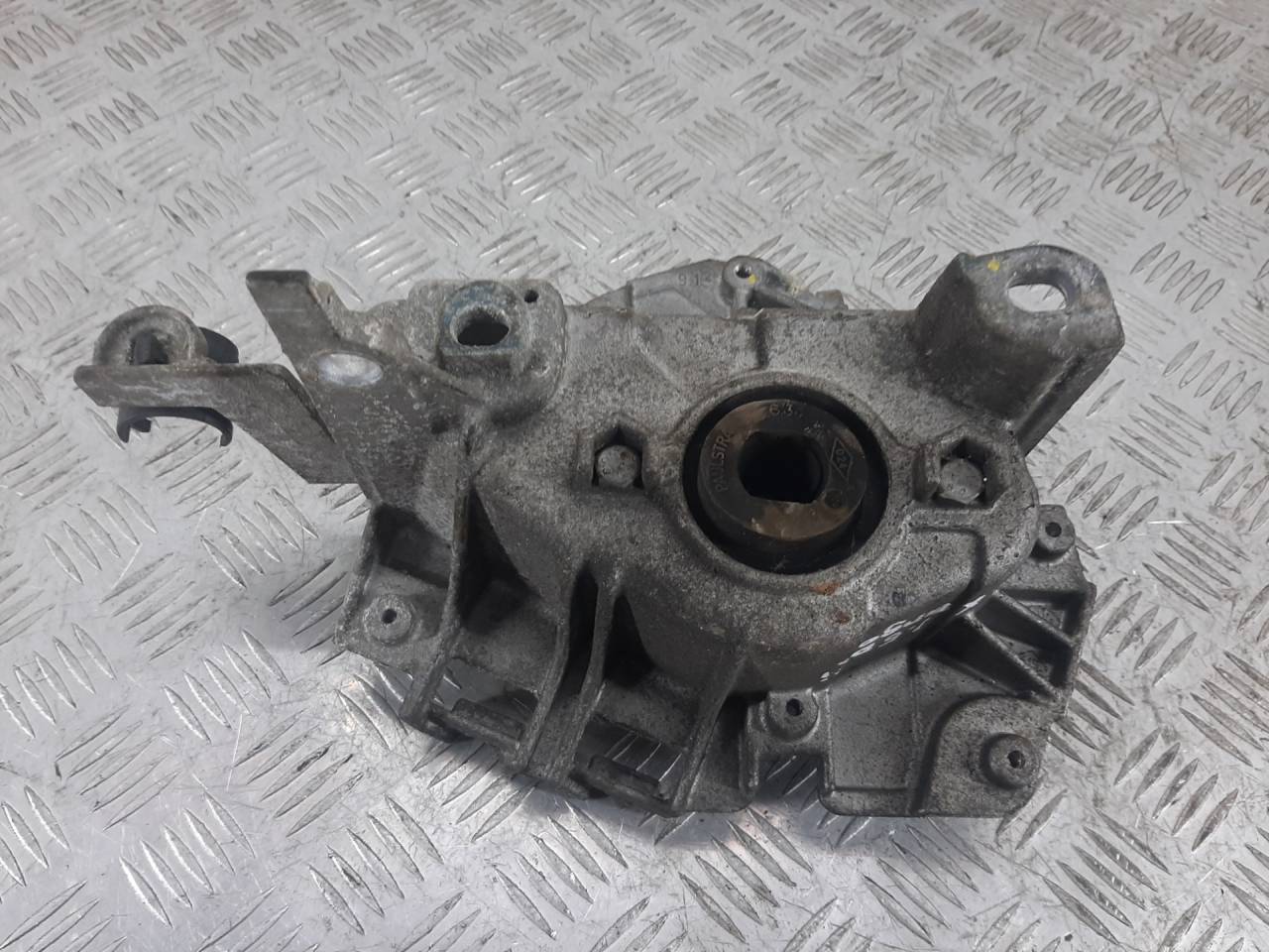 кронштейн КПП Renault Kangoo 1 поколение 2003, 1.5 л., дизель - фото №1