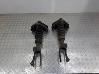 стойка передняя левая Volkswagen Touareg 1 поколение 2006