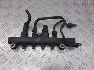 топливная рампа Mazda 6 GG 2004, 2.0 л., TD