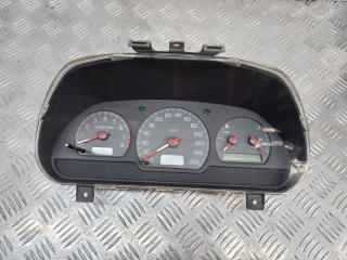 щиток приборов (приборная панель) Volvo V40 1 поколение 1999, 30638551