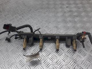 топливная рампа Ford Mondeo 2 поколение 1999, 2.0 л., i