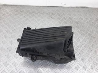 корпус воздушного фильтра Volkswagen Golf 4 поколение 2002, 1.9 л., TDi