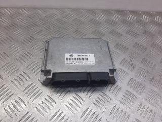 блок управления двигателем Volkswagen Passat B5 1998, 1.6 л., i, 3B0907557C