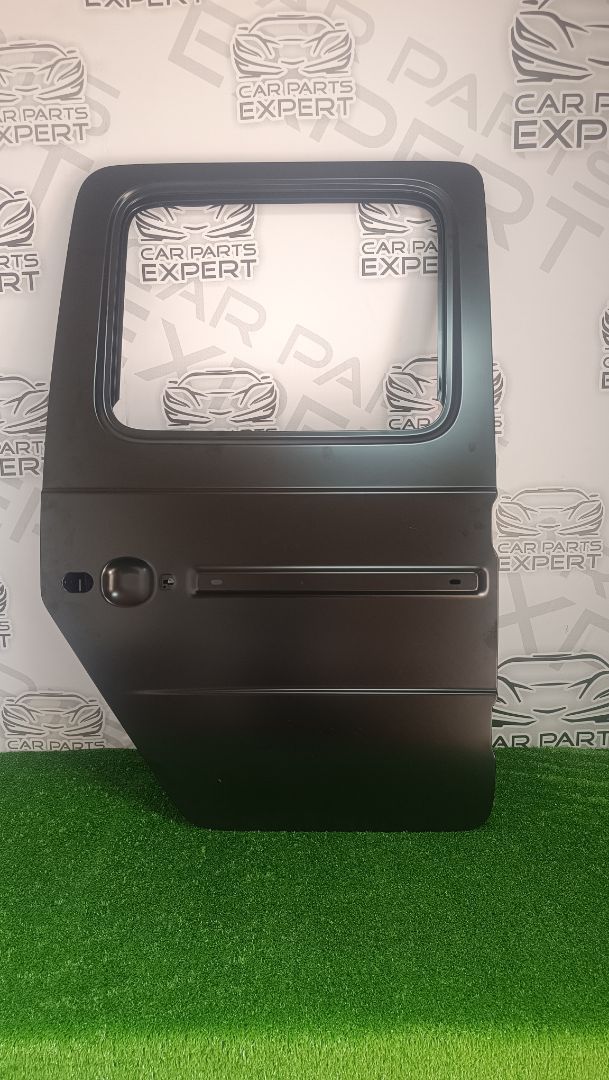 дверь правая задняя задней правой Mercedes-Benz A AMG 2 поколение 2022, A4637305000 - фото №1