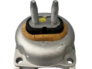 подушка крепления КПП Mercedes-Benz G-Класс W464 2022, 6.3 л., бензин, АКПП, A4632400000, A1672407100