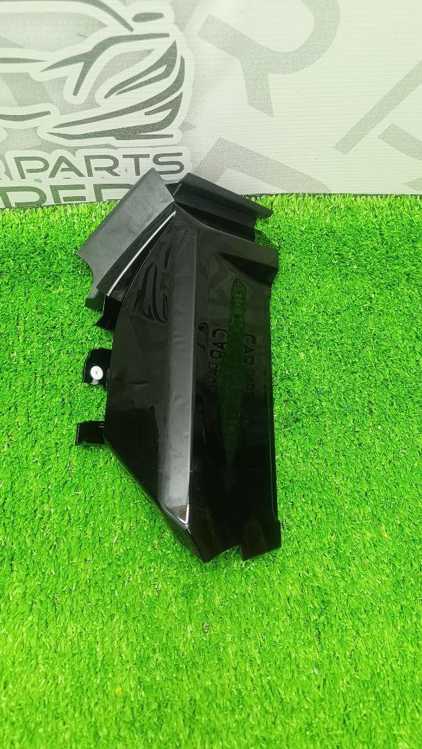 уголок жабо Lexus GX 3 поколение (2023 - 2025), 53867-60140 - фото №1