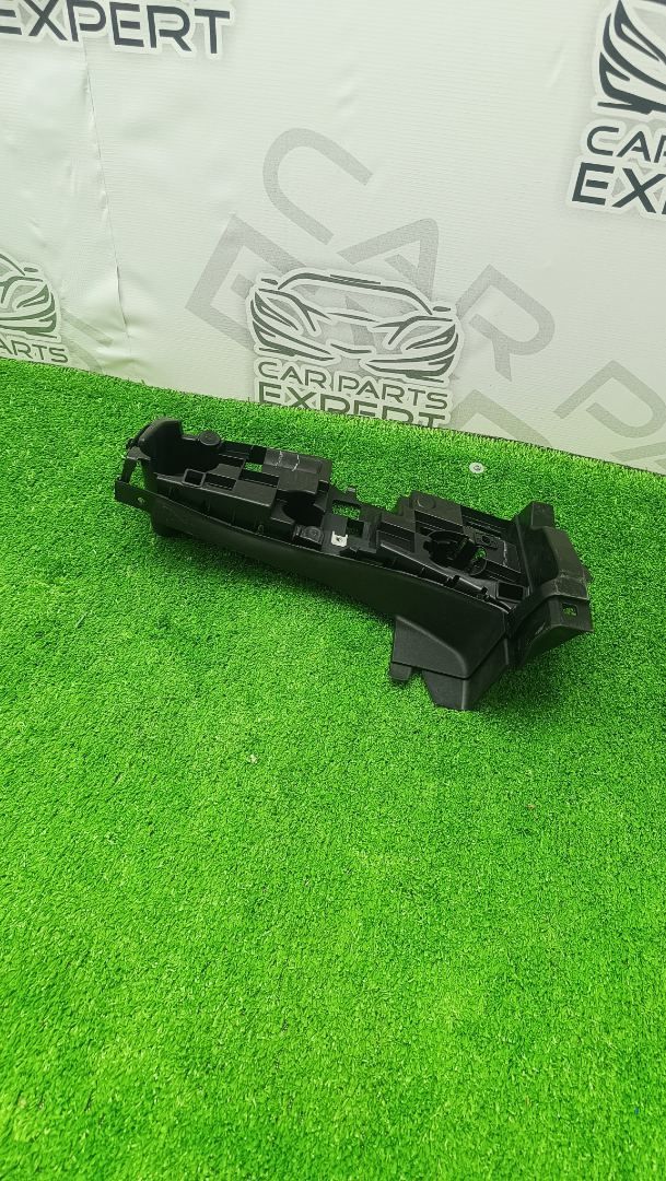 Крепление бампера заднего BMW X7 G07 2021, 51128069902 - фото №1