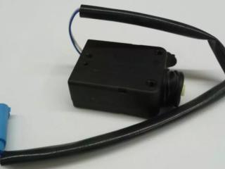 замок багажника Mercedes-Benz G-Класс W464 2022, 6.3 л., бензин, АКПП, A4639067902