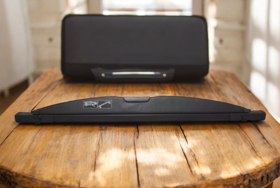 шторка багажника Toyota Highlander 4 поколение 2022, 64910-0E080 - фото №1