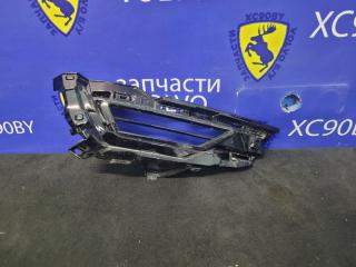 заглушка противотуманной фары Volvo XC60 2 поколение 2022, 2.0 л., гибрид, АКПП, хетчбэк 5 дв., полный привод, 32296639