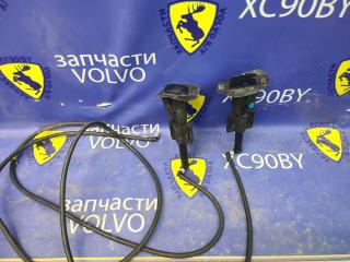 форсунка омывателя фары правая Volvo XC40 1 поколение 2020, 2.0 л., B 4154 T5, бензин, внедорожник 5 дв., полный привод