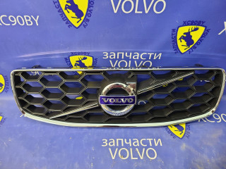 решетка капота Volvo XC70 3 поколение [рестайлинг] 2016, 2.4 л., D 5244 T20, дизель, АКПП, универсал, полный привод, правый руль