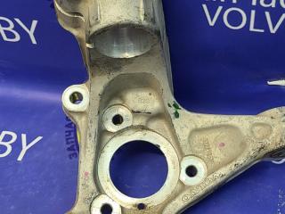 кулак поворотный правый Volvo XC40 1 поколение 2020, 2.0 л., бензин, внедорожник 5 дв., полный привод, 32221856, 32221857