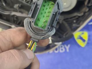дверная проводка Volvo S60 3 поколение 2021, 2.0 л., B4204T26, бензин, синий, седан, передний привод, правый руль, 32247350AA