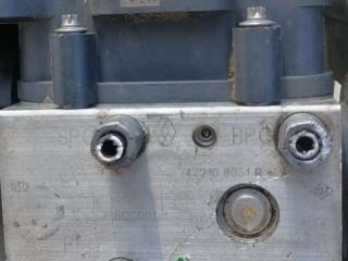 Блок управления ABS/ESP Renault Zoe 1 поколение 2016