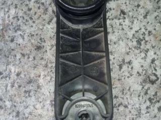 ручка стеклоподъемника Renault Duster 1 поколение 2013, 2.0 л., бензин