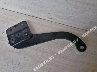 ролик двери сдвижной Volkswagen Transporter T5 2006, 1.9 л., TDi, дизель