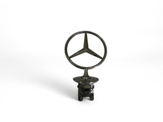 эмблема Mercedes-Benz C-Класс W203/S203/CL203 2003