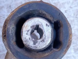 рычаг задний правый Volkswagen Caravelle T5 2007