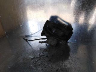 суппорт передний правый Mercedes-Benz C-Класс W203/S203/CL203 2000, 2.7 л., дизель, седан