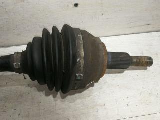 полуось передняя правая (приводной вал, ШРУС) Volkswagen Touareg 1 поколение 2007, 2.5 л., TDi, дизель