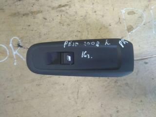 кнопка стеклоподъемника двери передней правой Peugeot 2008 1 поколение 2016, 1.2 л., бензин, хетчбэк 5 дв.