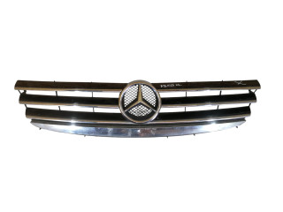 решетка радиатора Mercedes-Benz A-Класс W169 [рестайлинг] 2009