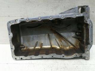 масляный поддон Volkswagen Golf 4 поколение 2001, 1.8 л., бензин