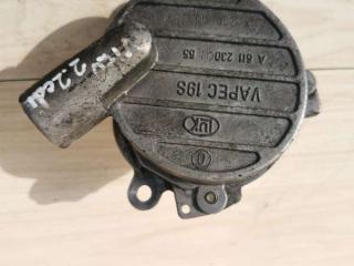 насос вакуумный Mercedes-Benz Vito W638 2002, 2.2 л., CDi, дизель