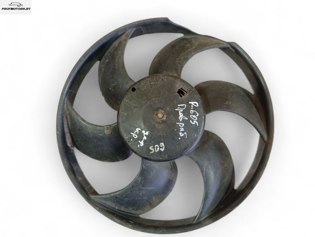 вентилятор радиатора Peugeot 605 1 поколение 1994 - фото №1