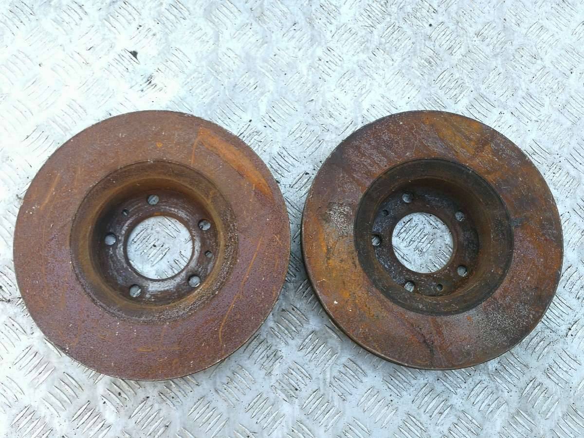 диск тормозной передний Peugeot 605 1 поколение 1994 - фото №1