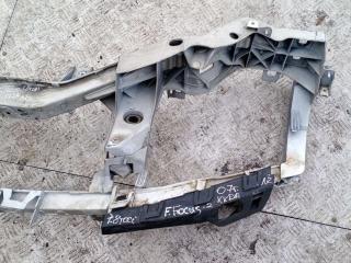 передняя панель крепления облицовки (телевизор) Ford Focus 2 поколение 2007