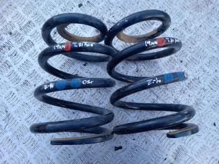 пружина задняя Toyota Hiace H100 2001