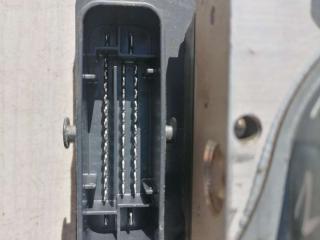 блок ABS Renault Zoe 1 поколение 2013