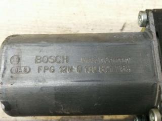 моторчик стеклоподъемника передний правый Audi A4 B6 2006