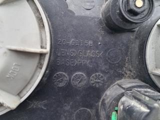 фара правая Ford Fiesta 4 поколение [рестайлинг] 2001