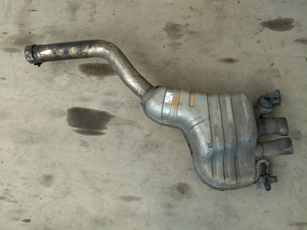 глушитель Bentley Continental GT 1 поколение 2007, 6.0 л., бензин, АКПП, передний привод, 3W0253611A, 3W0253611A, 3W0253609AC - фото №1