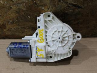 моторчик стеклоподъемника Audi A5 8T [рестайлинг] 8T 2012, 1.0 л., TFSI, АКПП, передний привод, 8T0959802B, 8T0959802B