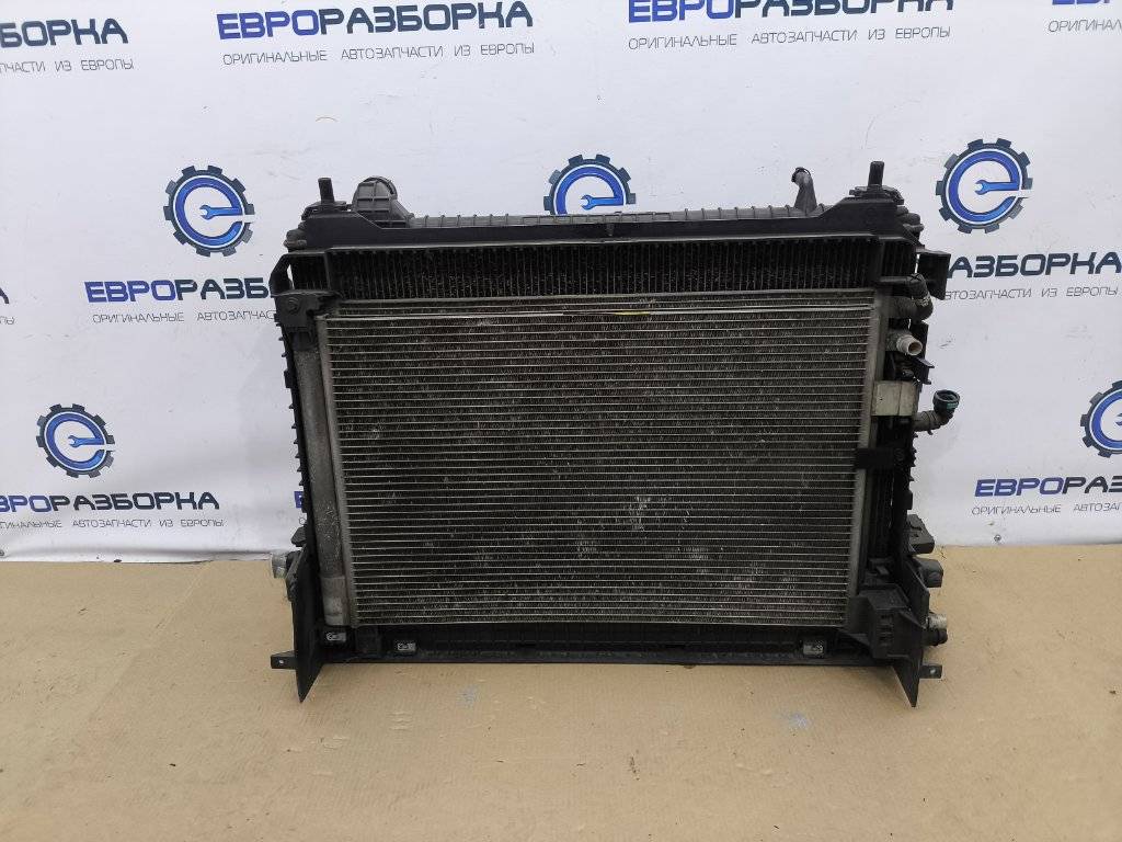 кассета радиаторов Jaguar F-Pace 1 поколение X761 2018, 3.0 л., дизель, АКПП, передний привод, HK838005AB - фото №1