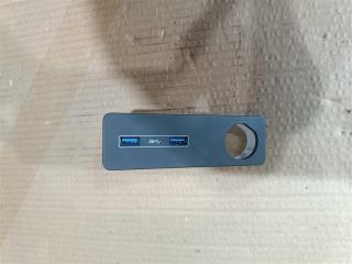 разъем AUX / USB Land Rover Range Rover Sport 2 поколение L494 2017, 3.0 л., дизель, АКПП, передний привод, FW9319E110CA, FW9319E110CA, C2D42800, LR070583