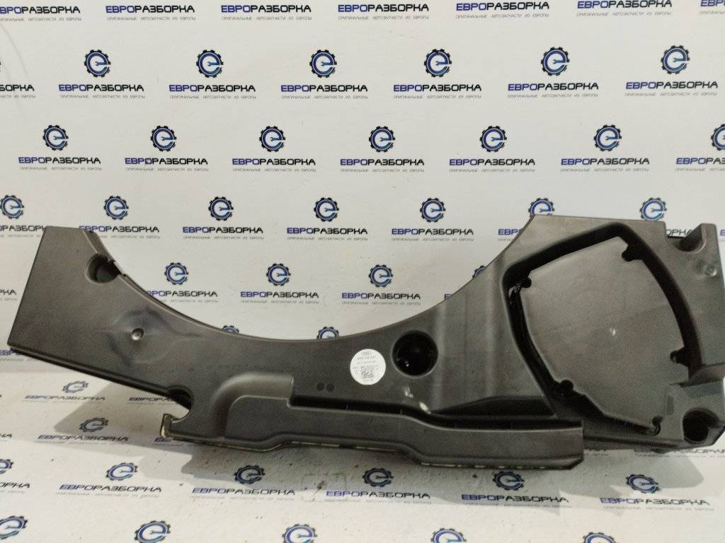 сабвуфер Audi Q8 4M 4M8 2021, 3.0 л., TFSI, DCBD, бензин, АКПП, черный металлик, внедорожник 5 дв., полный привод, правый руль, 4M8035621 - фото №1