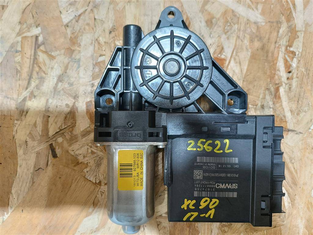 моторчик стеклоподъемника Volvo XC90 2 поколение 2019, 2.0 л., дизель, АКПП, передний привод, 31674758, 31674758, 316747558, 8888777264 - фото №1