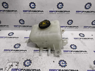 бачок тормозной жидкости Lexus RX 4 поколение 2017, 3.0 л., бензин, АКПП, передний привод, 4722048270, 47220-48270, 47220-48271