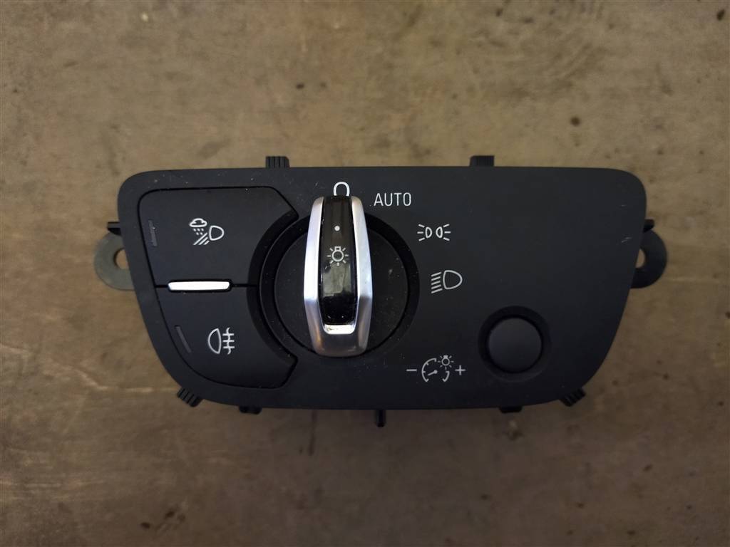 переключатель света Audi SQ5 FY 2018, 3.0 л., TFSI, бензин, АКПП, передний привод, 4M0941531AA, 4M0941531AA - фото №1