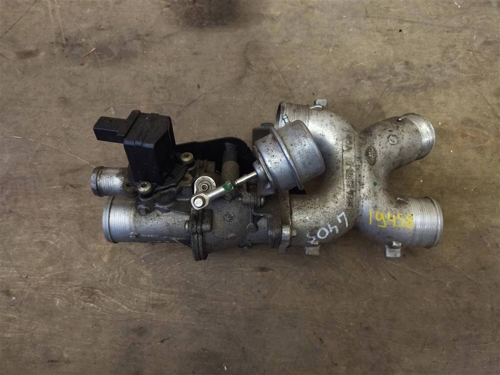 клапан управления турбиной (актуатор) Land Rover Range Rover 4 поколение L405 2015, 4.4 л., дизель, АКПП, полный привод, правый руль, LR035450, CPLA6C860AC - фото №1