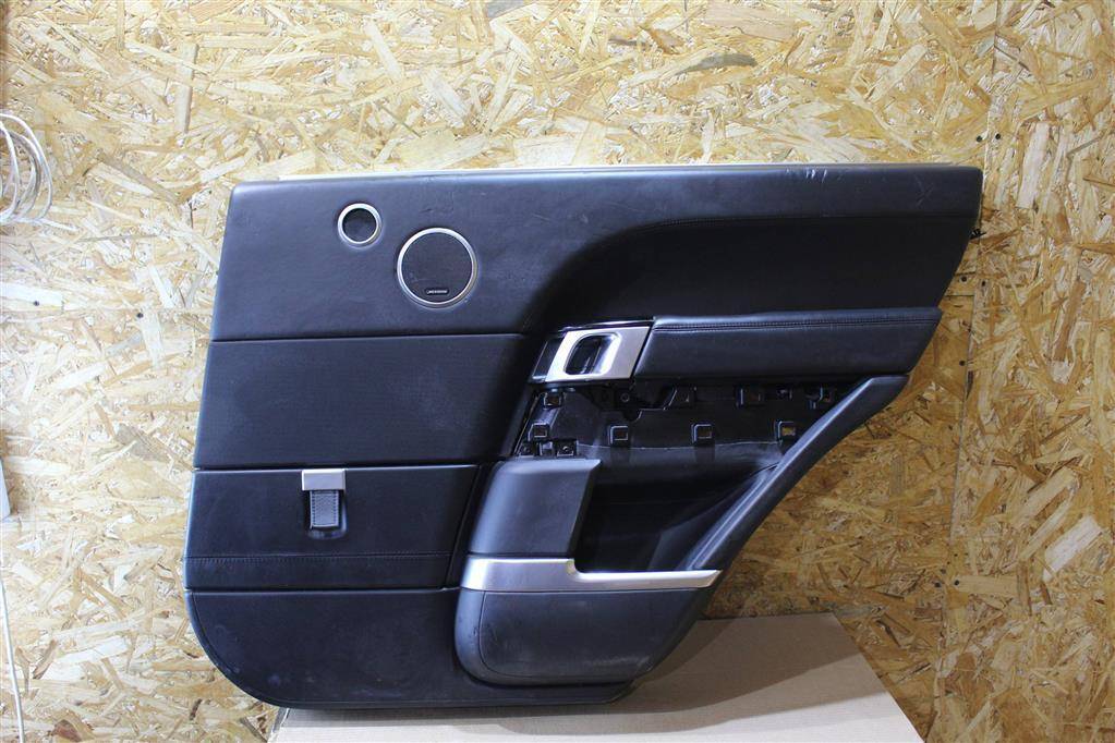 обшивка двери задняя правая Land Rover Range Rover 4 поколение L405 2014, 4.4 л., дизель, АКПП, полный привод, правый руль, LR040532, LR040532, CK5227406AA - фото №1